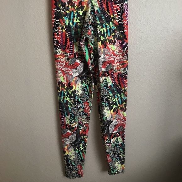 2 Pair of Colorful High Quality Leggings. Made in Brazil - Picture 3 of 5